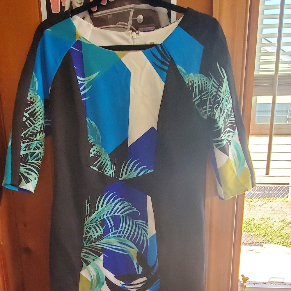 Eye catch for sure! Beautiful, bright colors